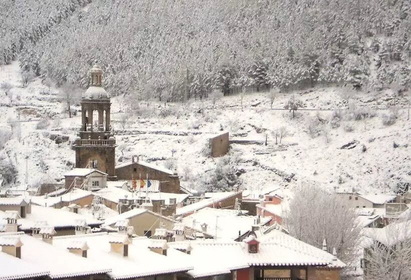 فندق De Montaña Rubielos