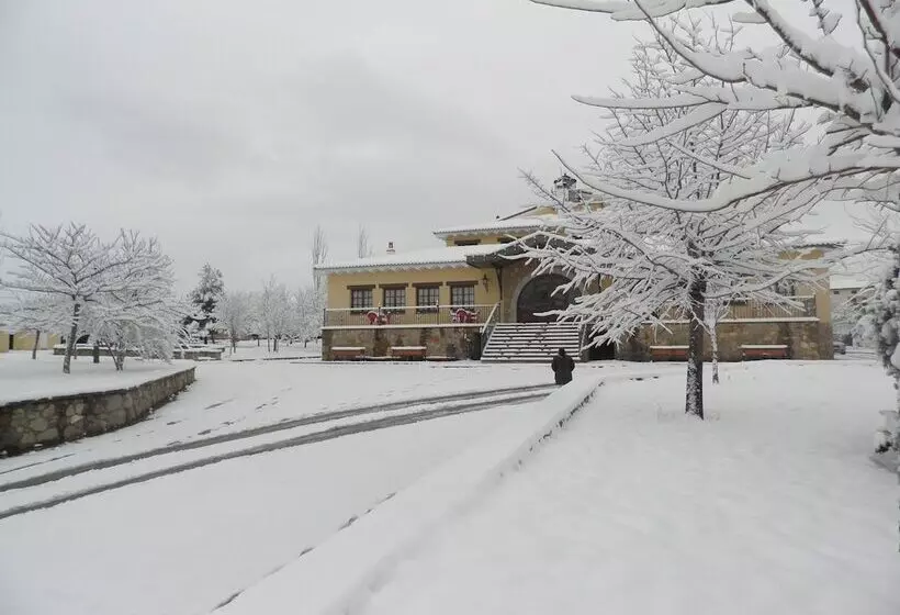 فندق De Montaña Rubielos