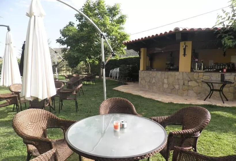 فندق De Montaña Rubielos