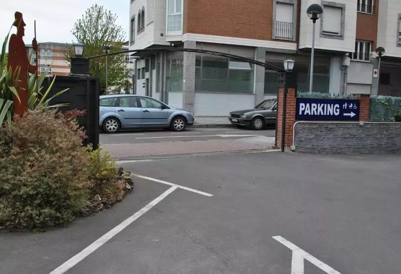 בית מלון כפרי Gernika   Adults Only