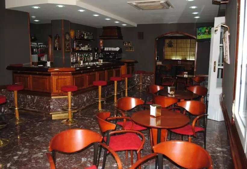 בית מלון כפרי Gernika   Adults Only