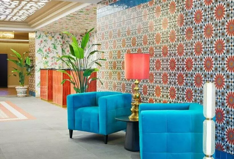 هتل Hesperia Sevilla