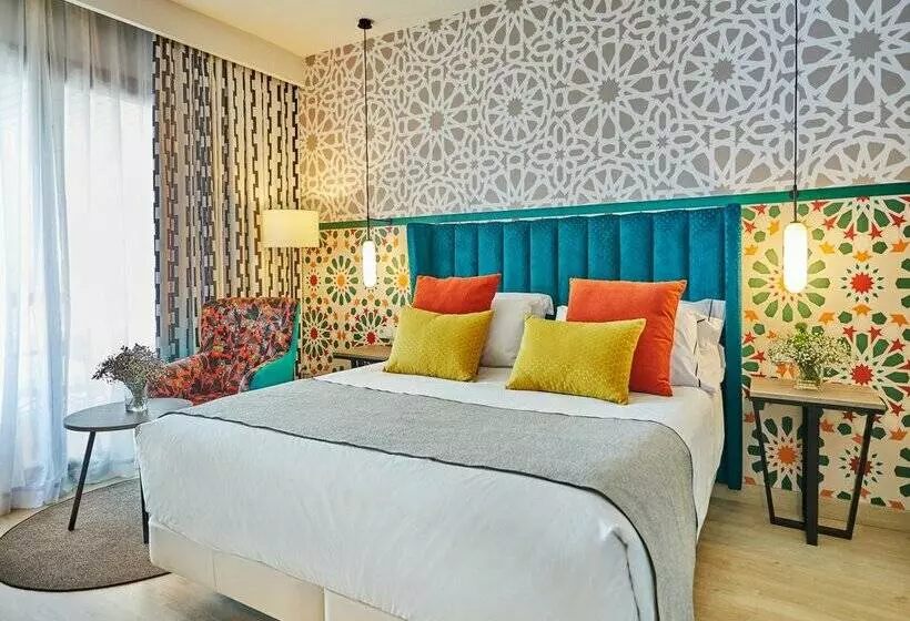 هتل Hesperia Sevilla