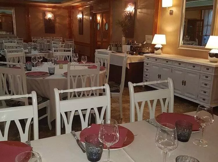 Hospedium Hotel Castilla