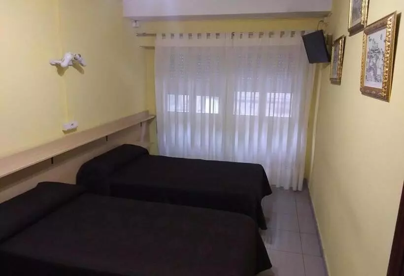 Отель Hostal San Jorge