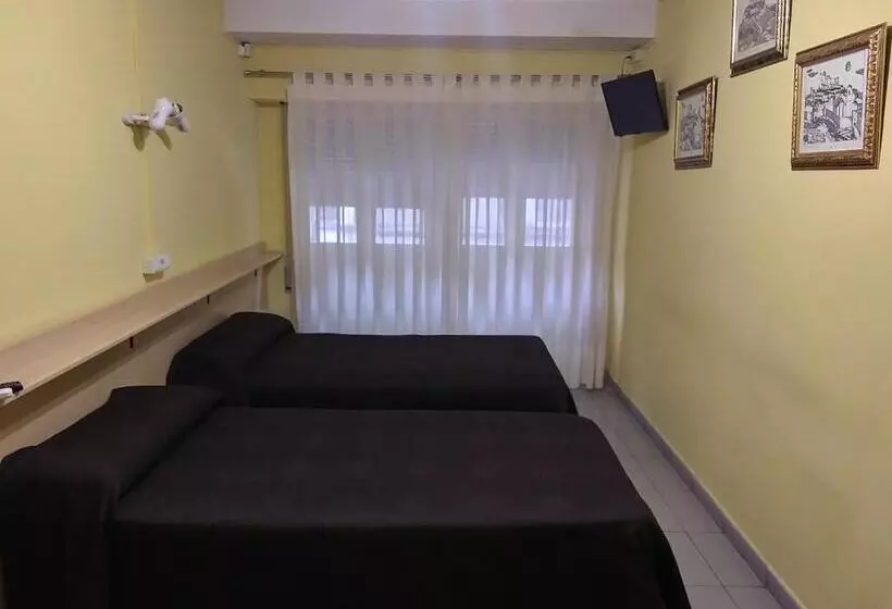 Отель Hostal San Jorge