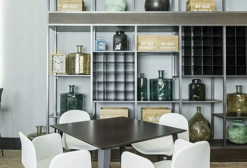 בית מלון כפרי Ilunion Bilbao