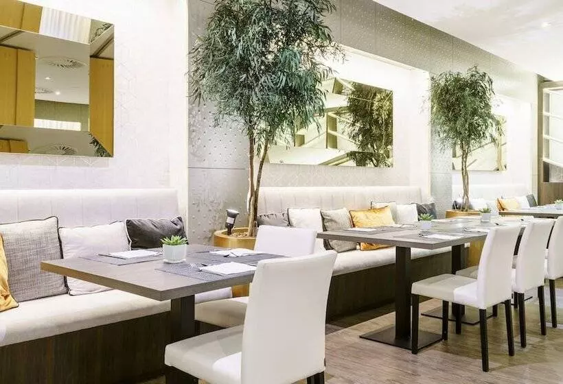 בית מלון כפרי Ilunion Bilbao