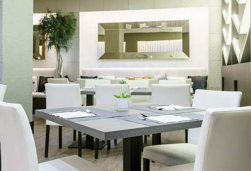 בית מלון כפרי Ilunion Bilbao