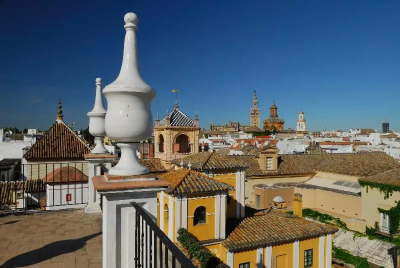 هتل Las Casas De La Judería