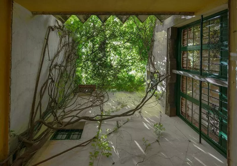 هتل Las Casas De La Judería