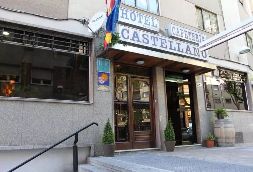 فندق Residencia Castellano I