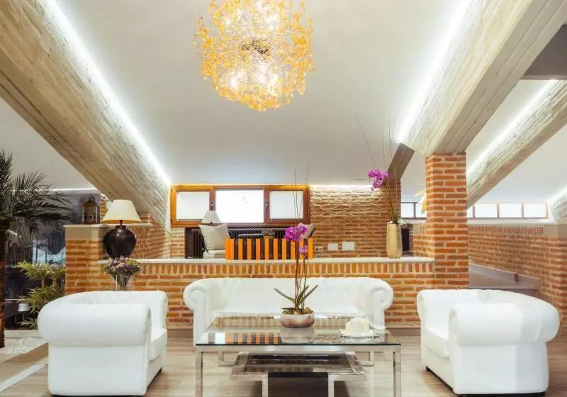 호텔 Resort El Montico