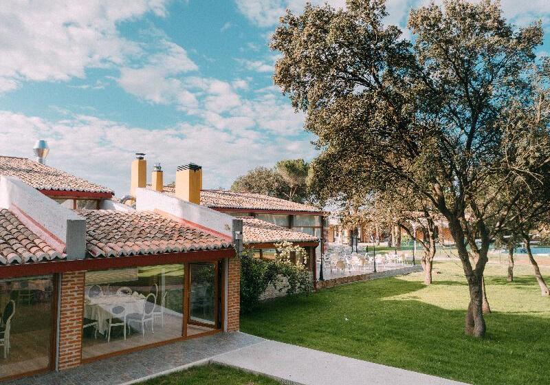 בית מלון כפרי Resort El Montico