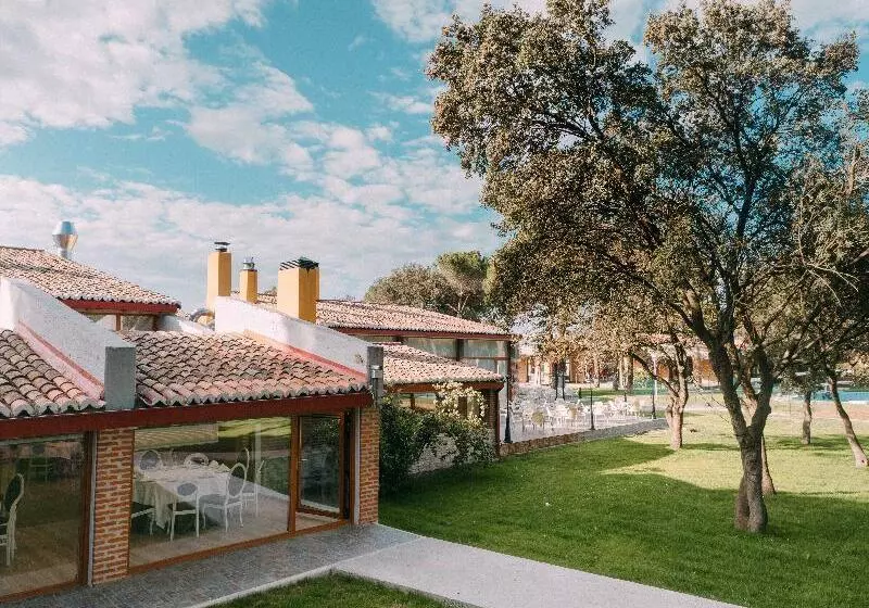 호텔 Resort El Montico