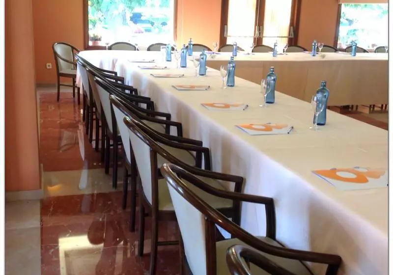 ホテル Restaurant Bon Retorn