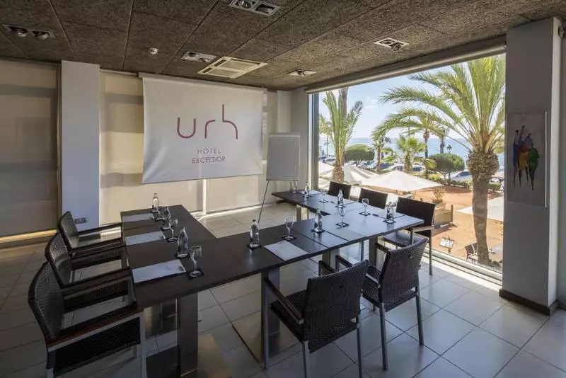 هتل Urh Excelsior