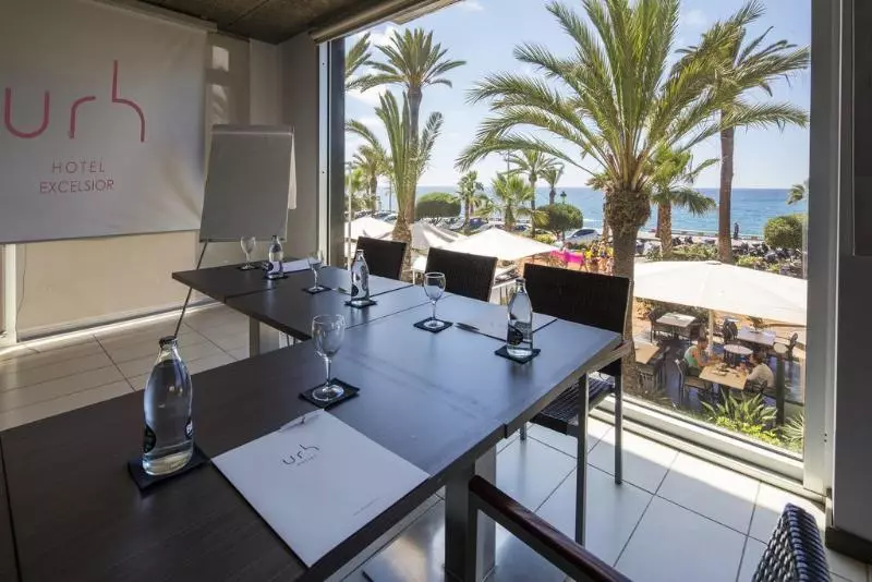 هتل Urh Excelsior