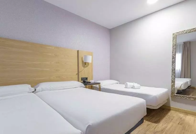 호텔 Zentral Mayoral