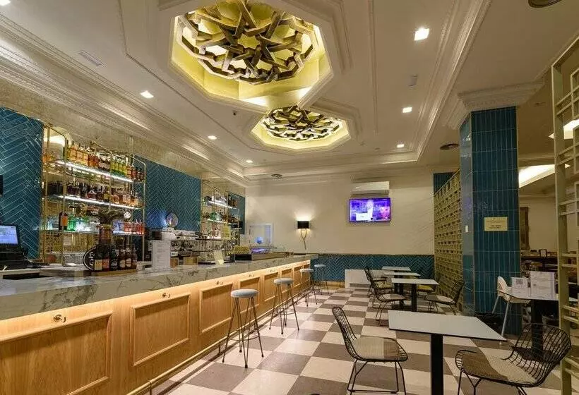 호텔 Zentral Mayoral