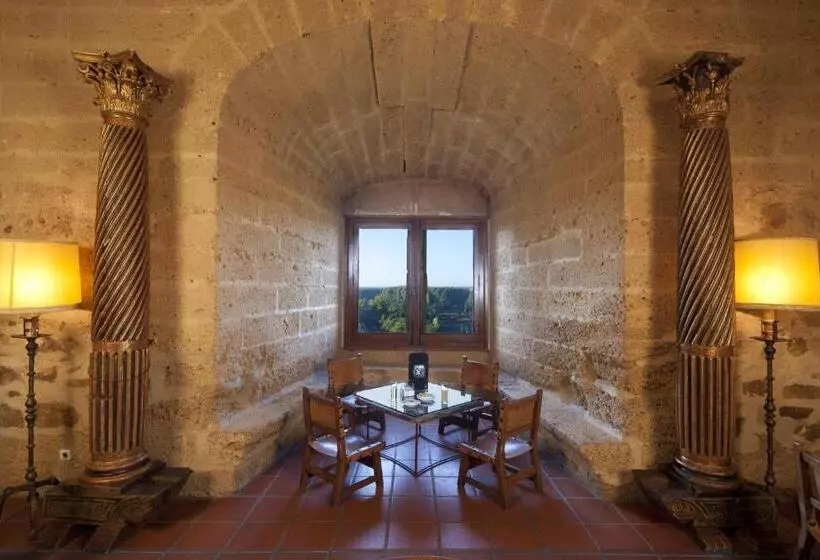 Parador De Benavente