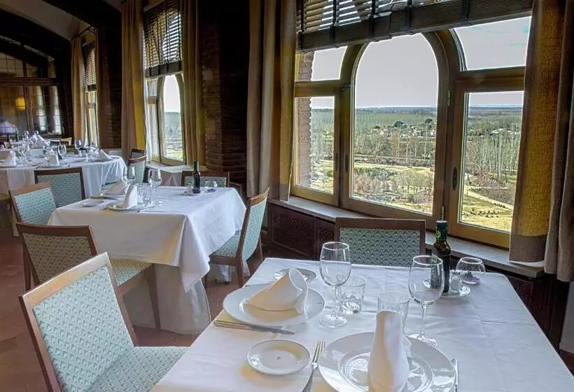 Parador De Benavente