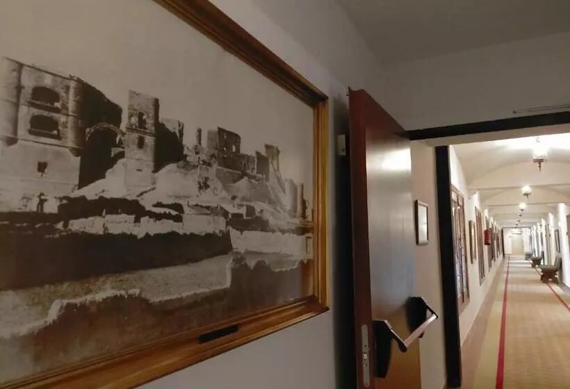 Parador De Benavente