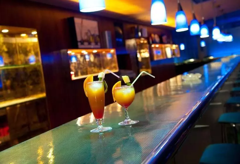 호텔 Elba Motril Beach & Business