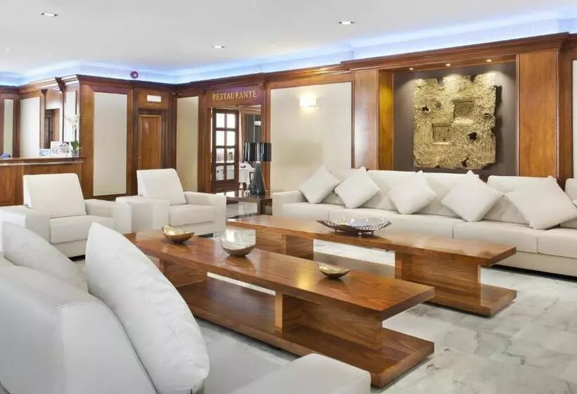 호텔 Elba Motril Beach & Business