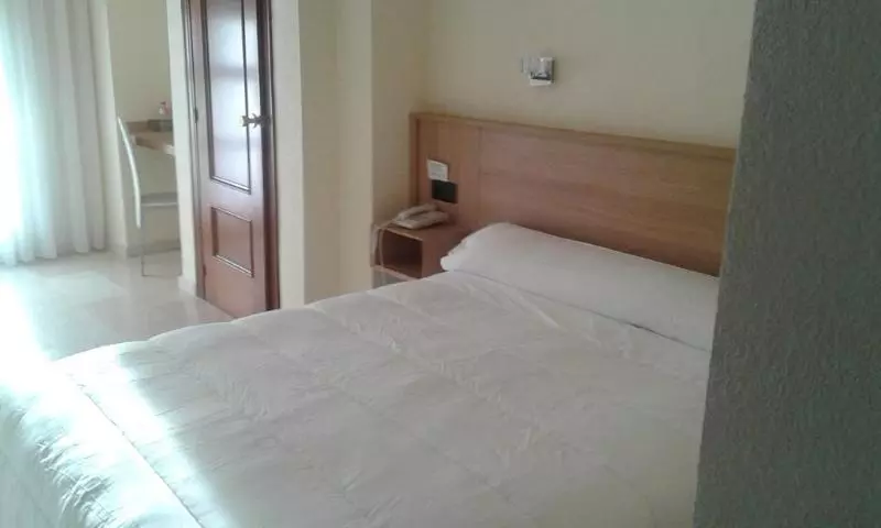 فندق Emperatriz Ii