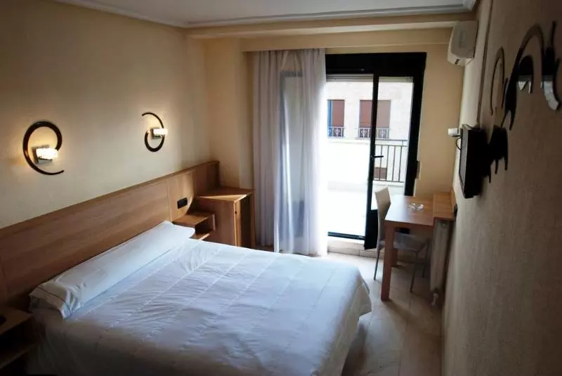 فندق Emperatriz Ii