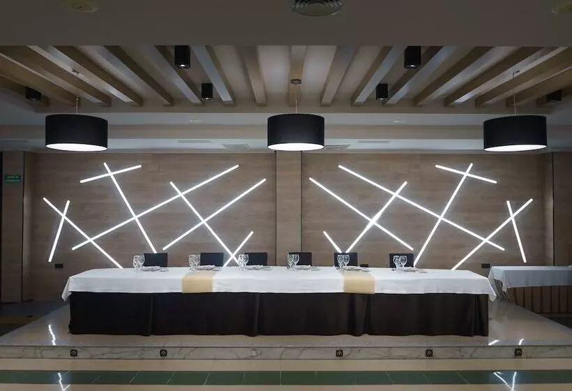 Hospedium Hotel Triana