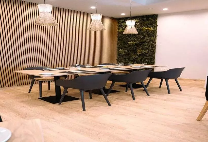 Hospedium Hotel Triana