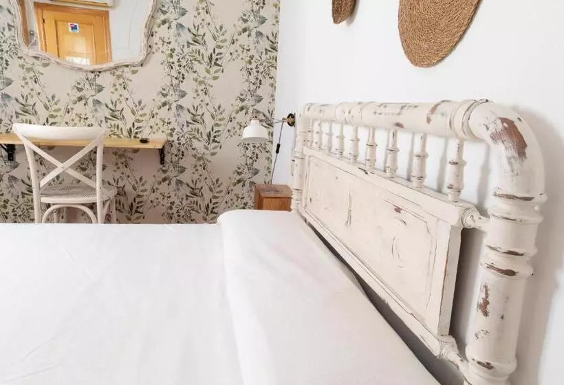 酒店 Hostal El Pozo