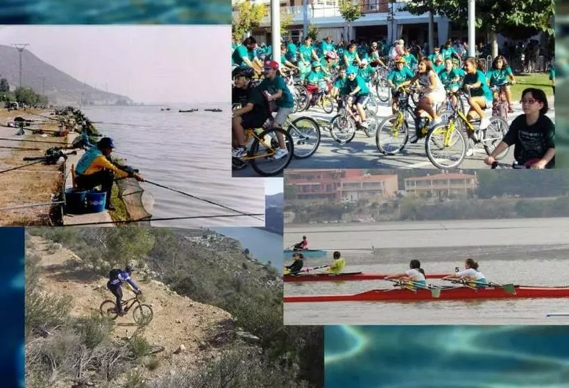 ホテル Hostal Rodes