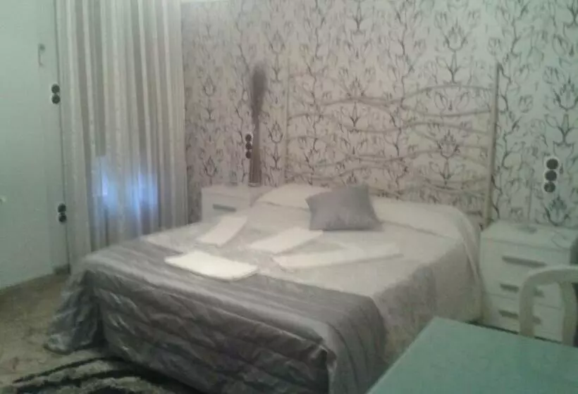 فندق Hostal Texas 2