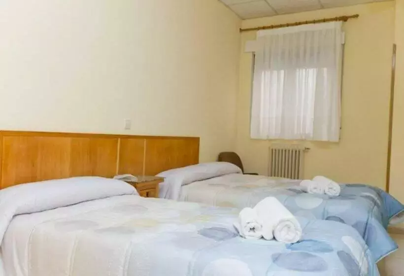 فندق Hostales Sol Cristina Y Sol Cristina Dos