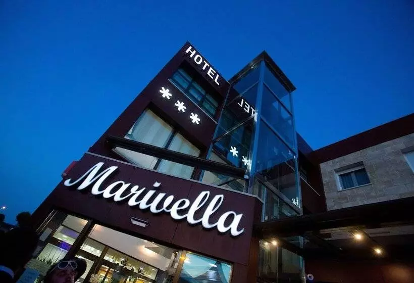 호텔 Marivella