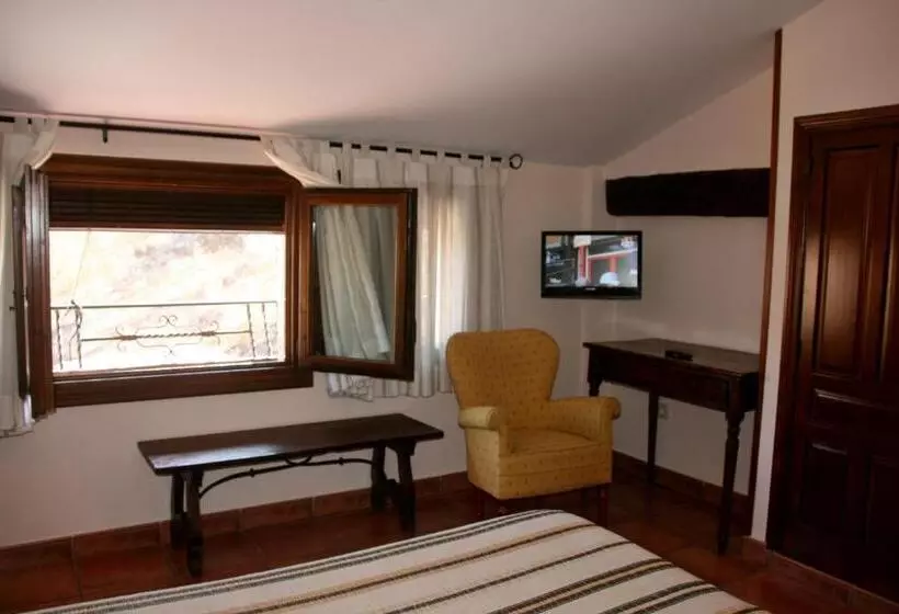 בית מלון כפרי Olimpia