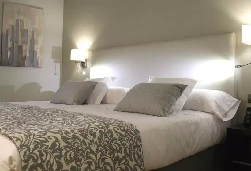 فندق Parque Real