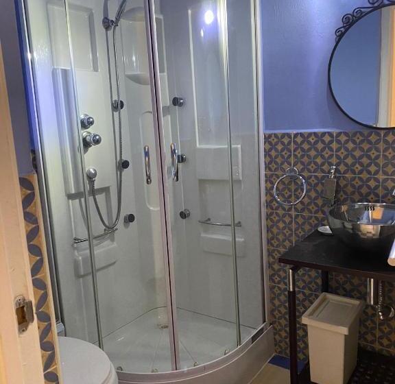 هاستل Antilla Riad