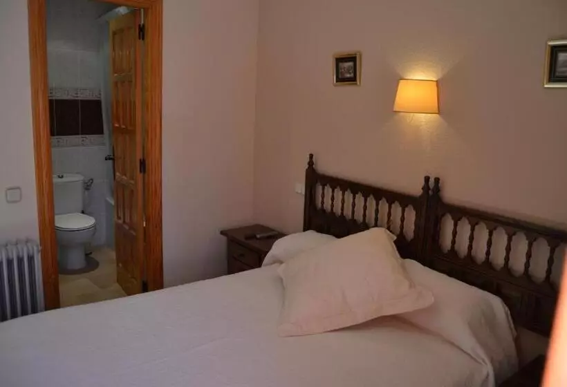 Hostal Los Claveles