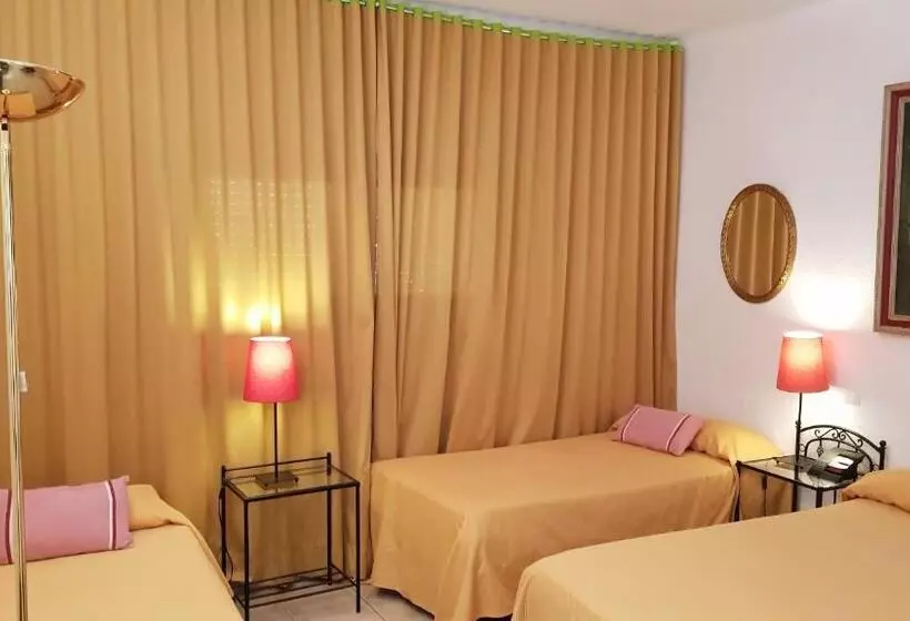 Hostal Residencia Catalina