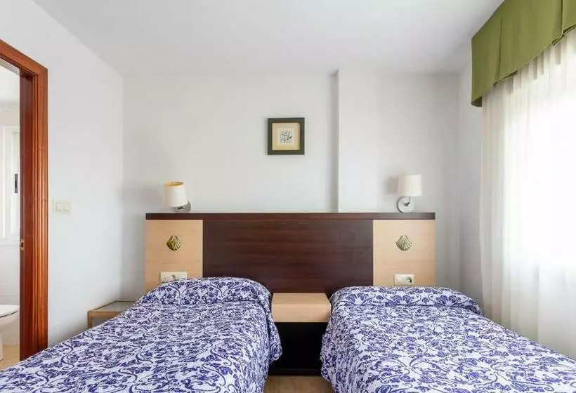 Отель Canaima Bruma 1,5 K Camino