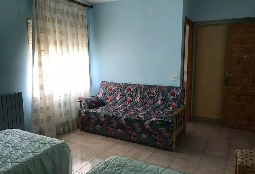 ホテル Hostal Alto Tajo