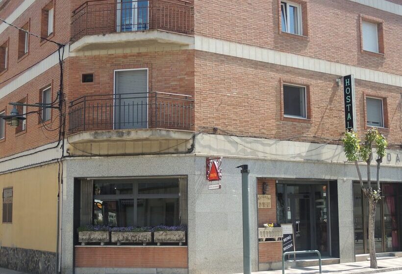 酒店 Hostal Can Massot