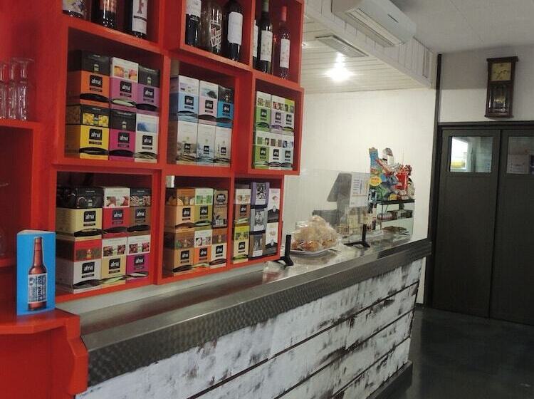 酒店 Hostal Can Massot