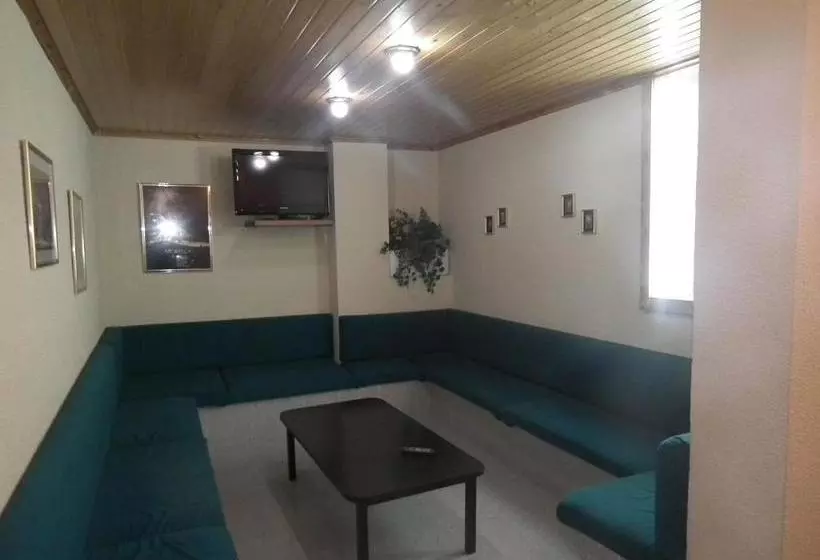 Отель Hostal La Muralla