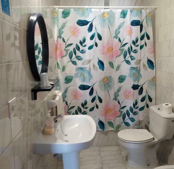 Отель Hostal Ruta Del Sur