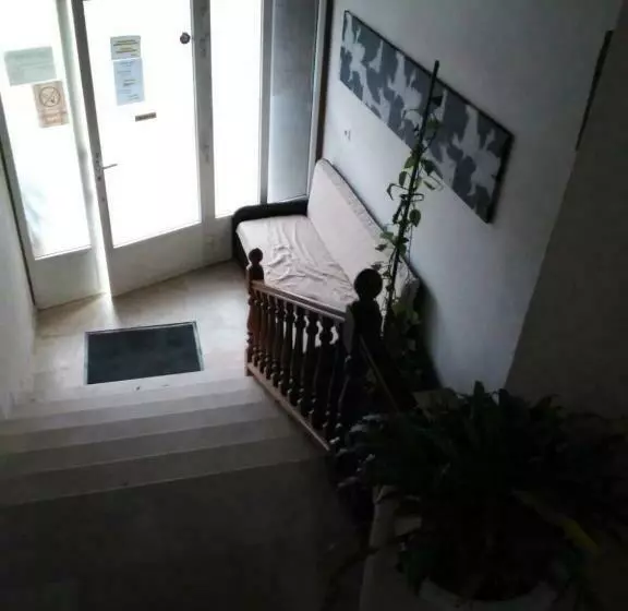 فندق Hostal San Telmo